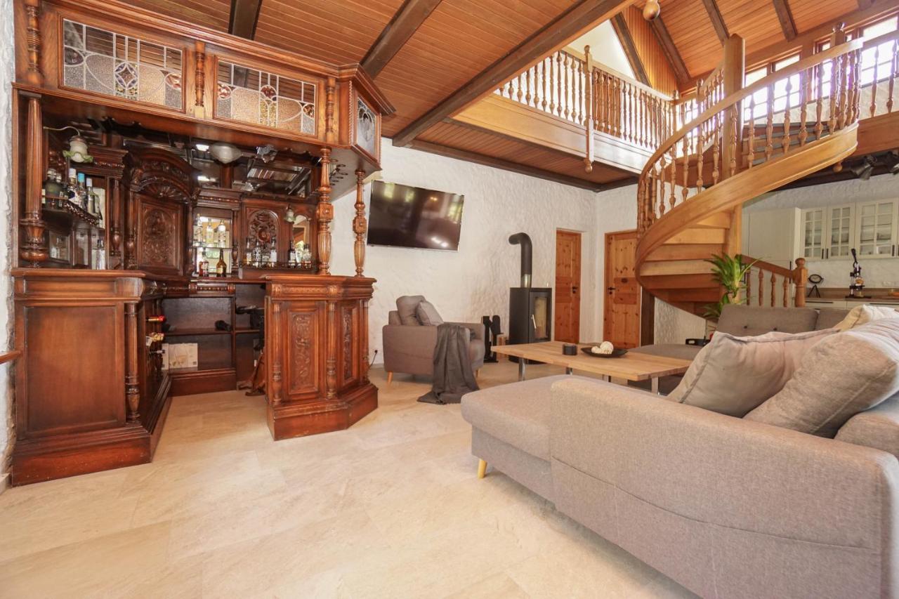 Ruhe Unter Reet-Haus Mit Sauna, Whirlpool Und Kamin Gnarrenburg Dış mekan fotoğraf