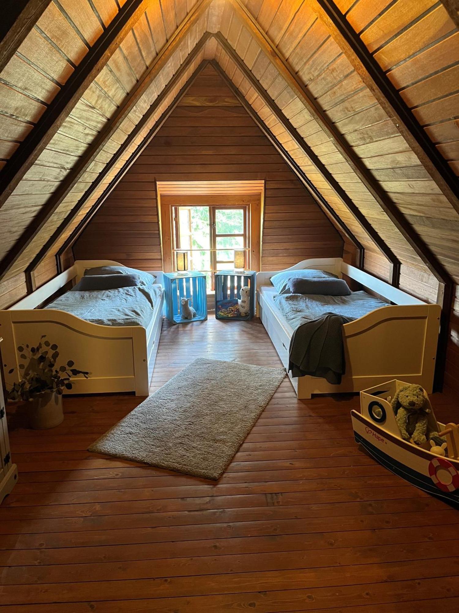 Ruhe Unter Reet-Haus Mit Sauna, Whirlpool Und Kamin Gnarrenburg Dış mekan fotoğraf