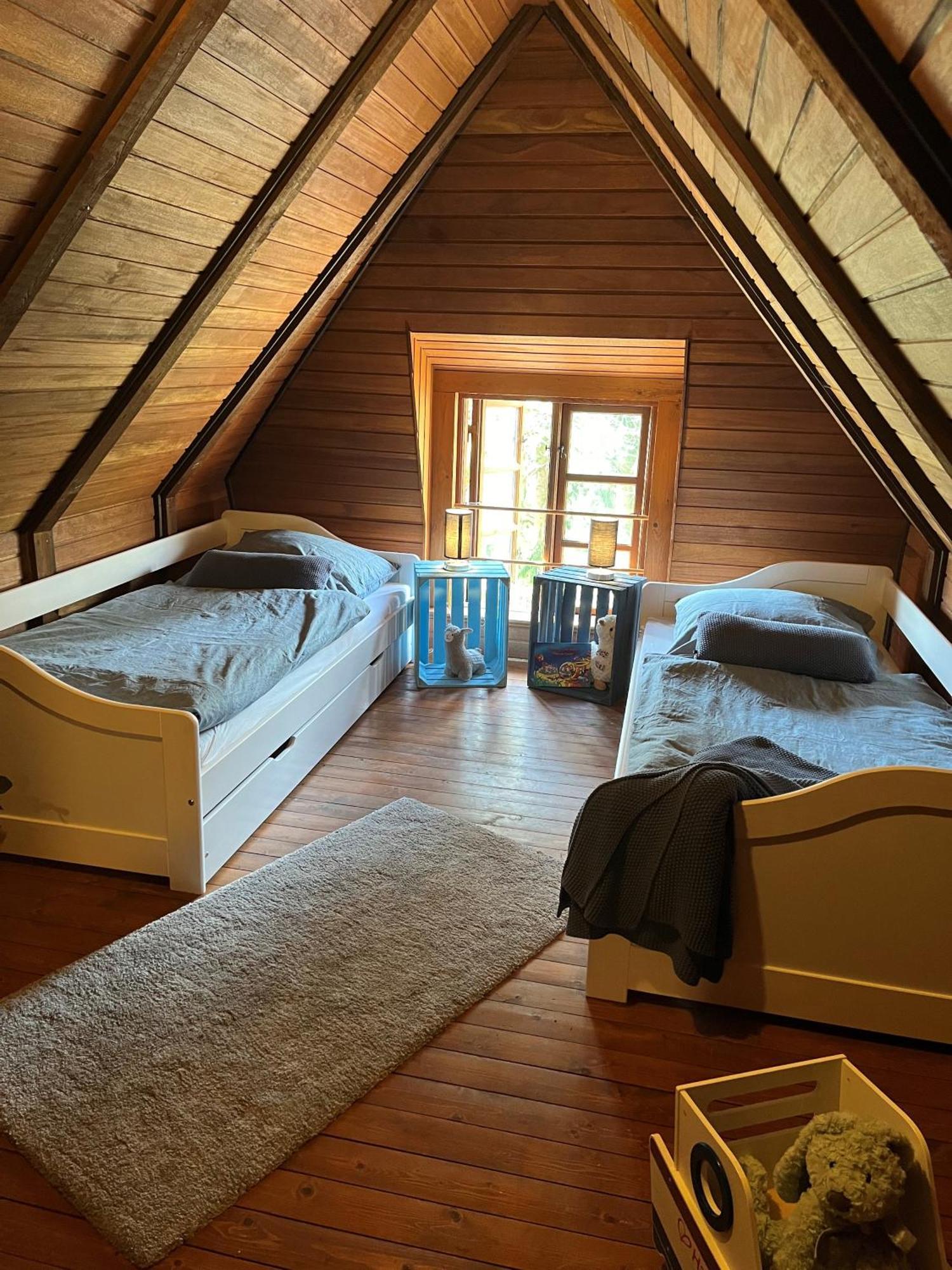 Ruhe Unter Reet-Haus Mit Sauna, Whirlpool Und Kamin Gnarrenburg Dış mekan fotoğraf